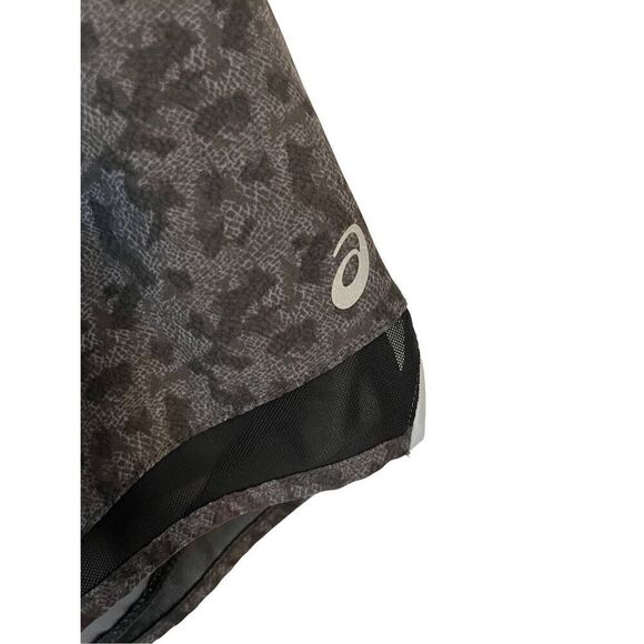 ASICS athletic shorts - Picture 2 of 10